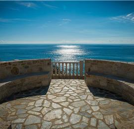 8 bedroom luxury villa with pool near Koutsounari, sleeps 16